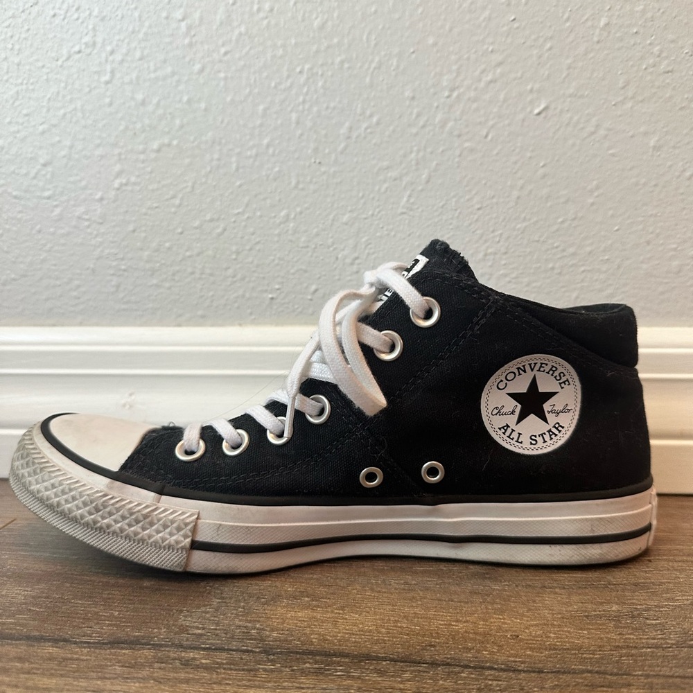 Converse Black and White MidRise-Tops - Picture 3 of 7